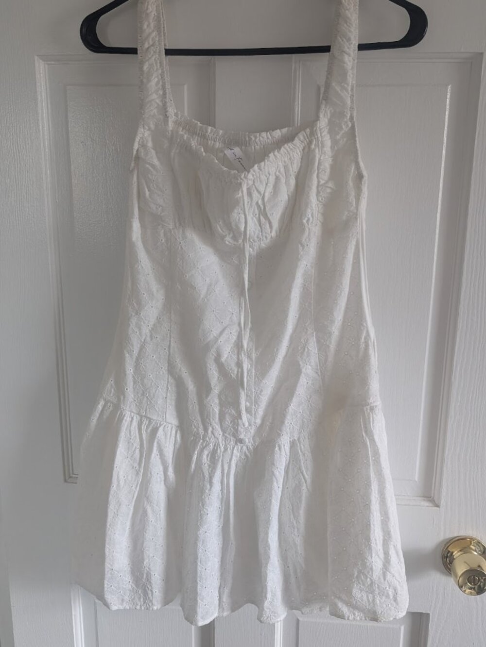 88🤍All in Favor- White Eyelet Mini Dress — Textured (Size Small) 🤍